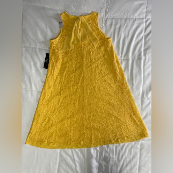 New York & Company: Yellow Lace Summer Dress - Picture 6 of 14